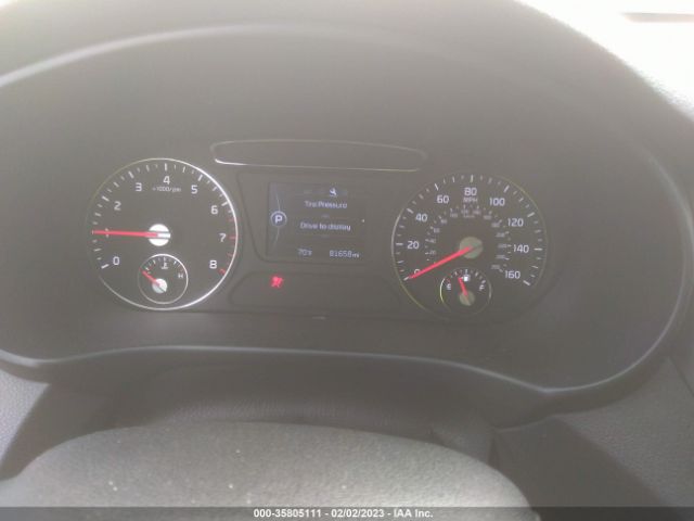 5XYPG4A30HG211960 KIA SORENTO LX