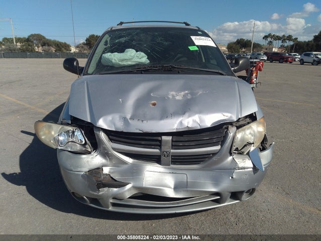 2005 DODGE GRAND CARAVAN SXT VIN: 2D4GP44L95R529288