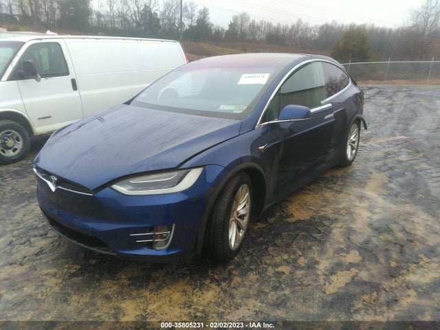 2019 Tesla Model X, VIN: 5YJXCAE20KF155528