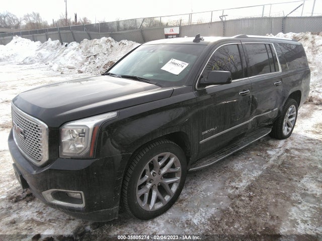 GMC YUKON XL DENALI 2017 1GKS2HKJ0HR297841 Image 2