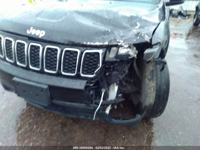 1C4RJEAG3HC712493 Jeep Grand Cherokee Laredo