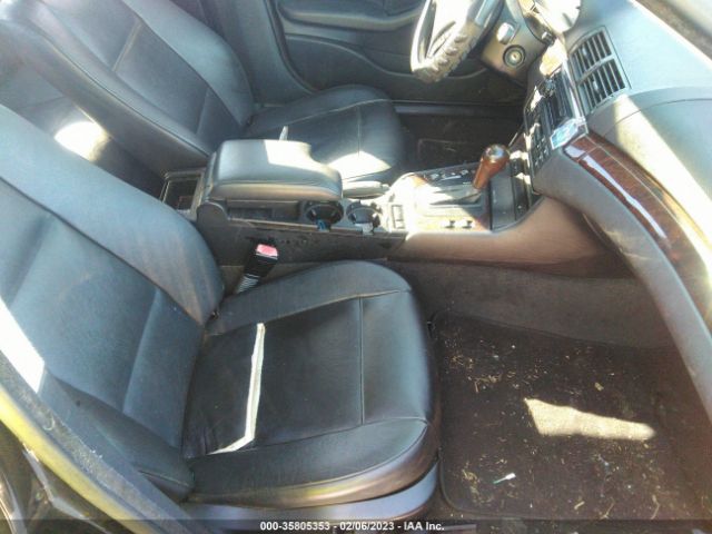 WBAAZ33494KP85717 BMW 3 Series 325i