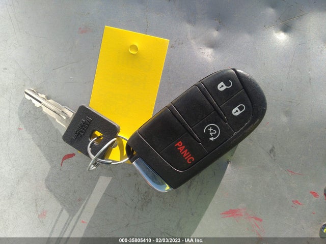 Jeep Renegade Latitude 2018 ZACCJBBB6JPJ17644 Image 3