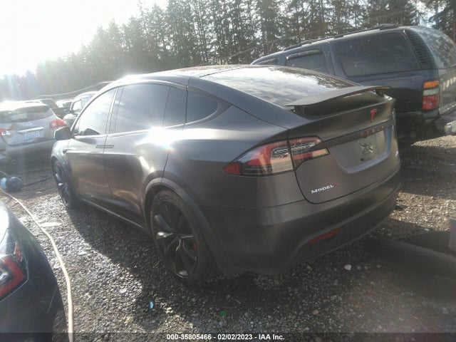 2017 Tesla Model X, VIN: 5YJXCBE46HF063744