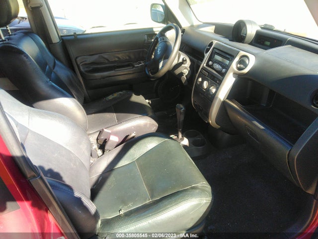 2006 SCION XB VIN: JTLKT324X64089664