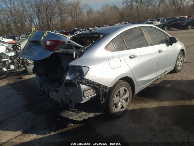 35805548 :رقم المزاد ، 1G1BC5SM3J7127761 vin ، 2018 Chevrolet Cruze Ls Auto مزاد بيع