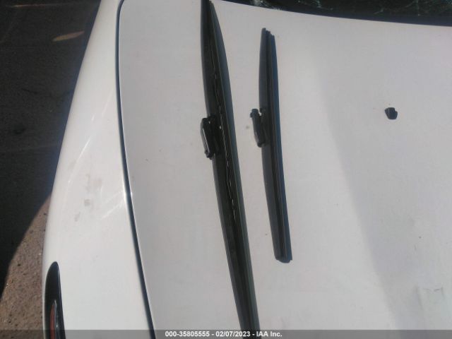 1C4PJLCB1GW195656 Jeep Cherokee Latitude