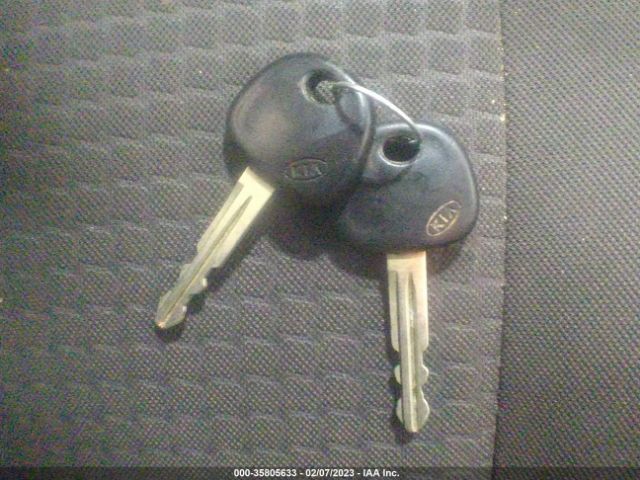 KNDJT2A50C7419124 KIA Soul Base