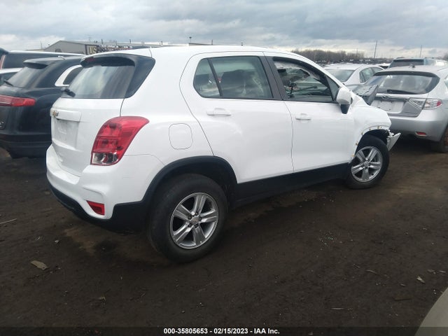 Chevrolet TRAX LS 2020 KL7CJKSB8LB057332 Image 4