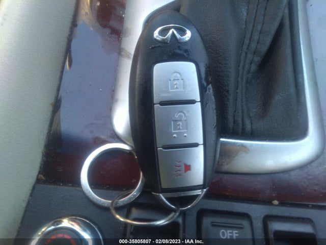 2016 Infiniti QX50, VIN: JN1BJ0RRXGM271404