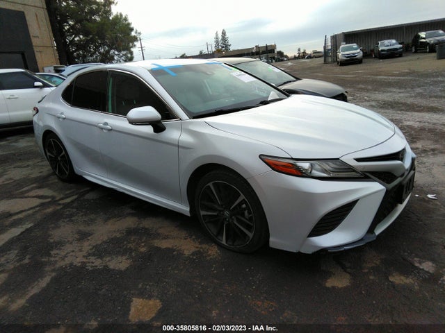 2019 Toyota Camry, VIN: 4T1B61HKXKU806292
