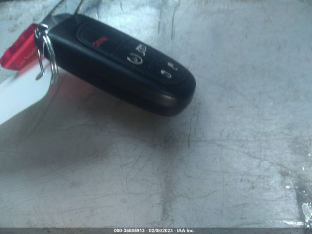 1C4PJMCS6FW576875 Jeep Cherokee Latitude