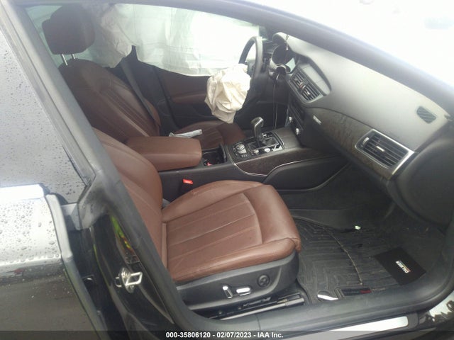 2017 Audi A7, VIN: WAU22AFC0HN031898