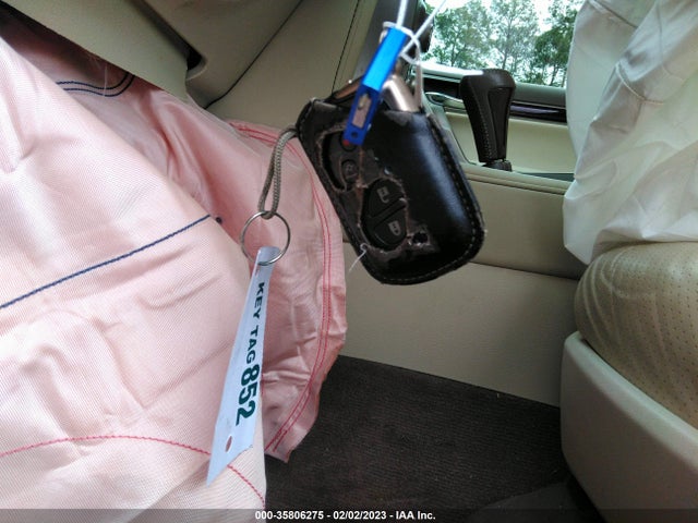 Lexus GX 460 2015 JTJBM7FXXF5091393 Image 3