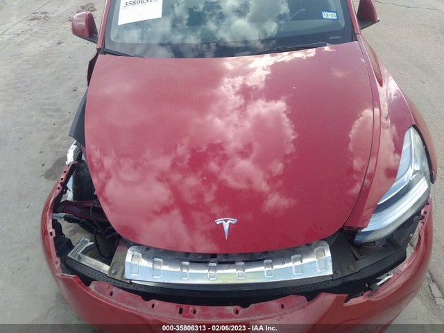 7SAYGAEE1NF338091 Tesla Model Y Long Range