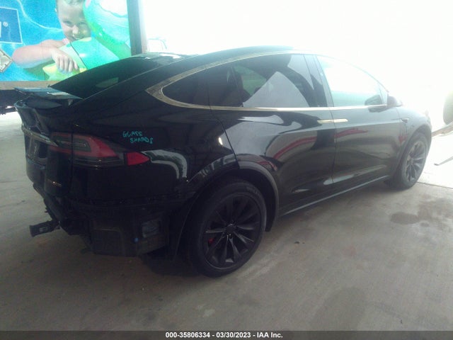 35806334 :رقم المزاد ، 5YJXCDE43KF186128 vin ، 2019 Tesla Model X P100d/performance مزاد بيع