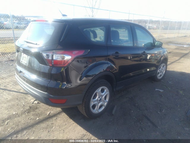 2017 Ford Escape, VIN: 1FMCU0F77HUB37314