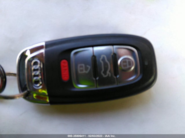 WA1CGAFPXEA054890 Audi Sq5 Premium Plus