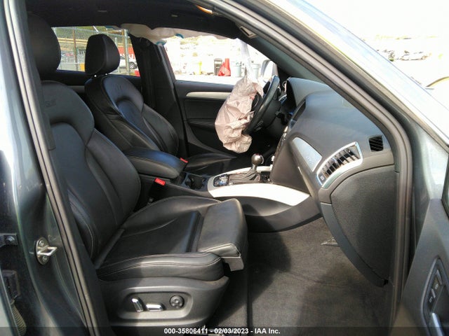 WA1CGAFPXEA054890 Audi Sq5 Premium Plus