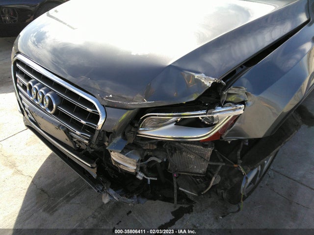 WA1CGAFPXEA054890 Audi Sq5 Premium Plus