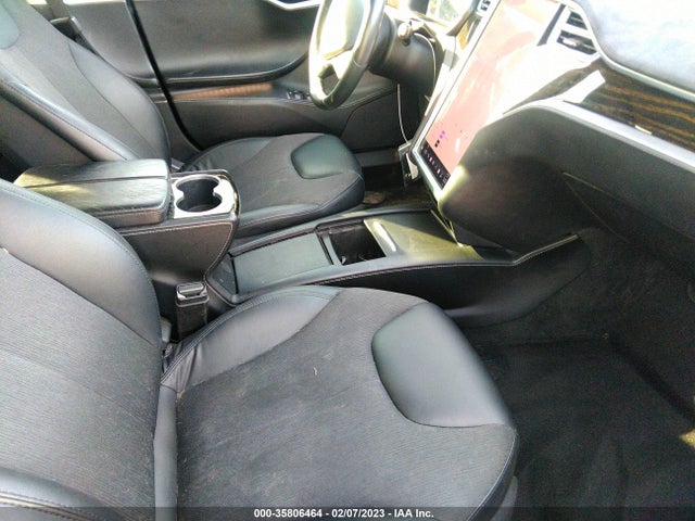 2016 Tesla Model S, VIN: 5YJSA1E11GF173034