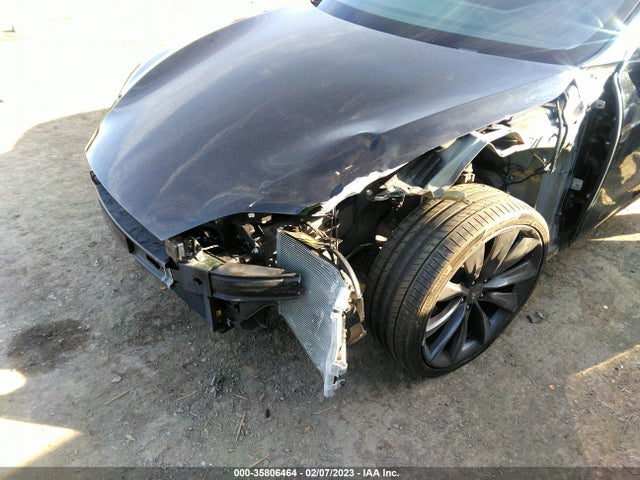 2016 Tesla Model S, VIN: 5YJSA1E11GF173034