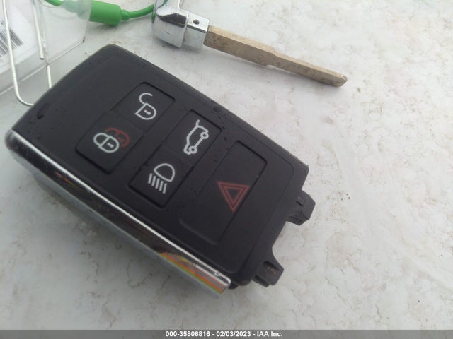 Land Rover Discovery 2020 SALRG2RV6L2425429 Image 3