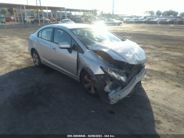 2014 19XFB2F57EE027911 main image