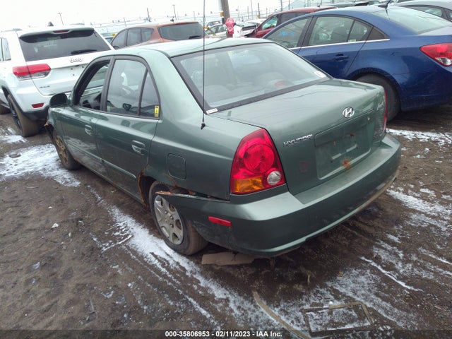 2005 HYUNDAI ACCENT GLS VIN: KMHCG45C35U609324