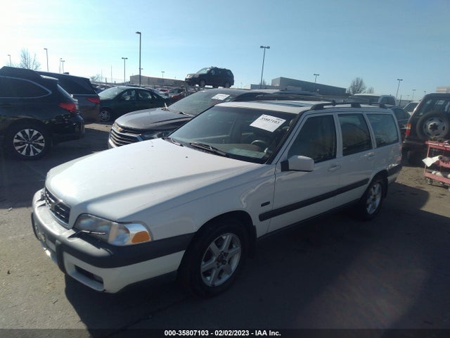 Volvo V70 XC 1998 YV1LZ5647W2433218 Image 2