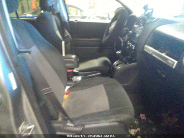 1C4NJDBB6GD565848 Jeep Compass Sport