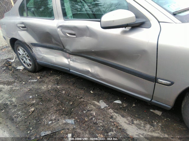 Volvo S60 2004 YV1RS64A042410633 Image 7