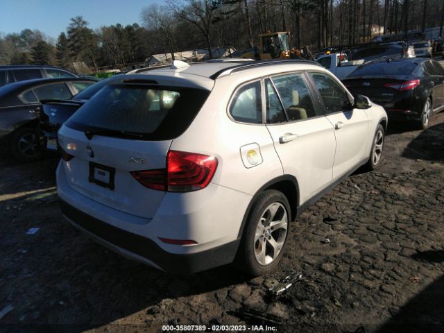 WBAVM1C58FV498528 BMW X1 Sdrive28i