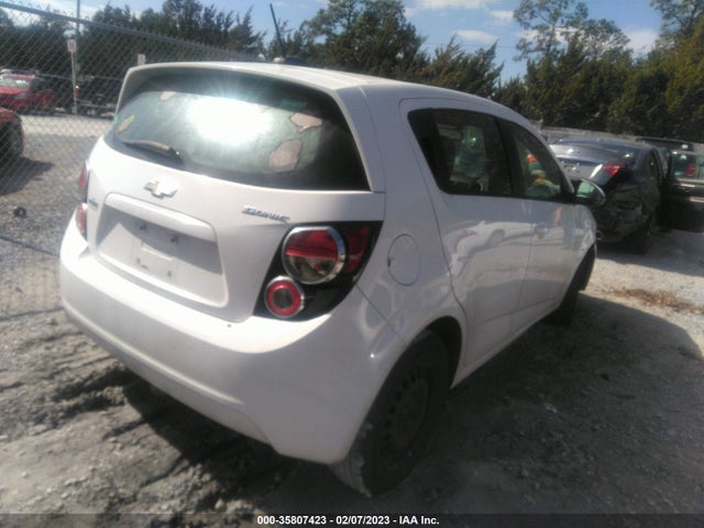 Chevrolet SONIC LS 2016 1G1JA6SH7G4157141 Image 4