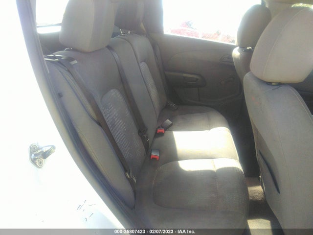 Chevrolet SONIC LS 2016 1G1JA6SH7G4157141 Image 8