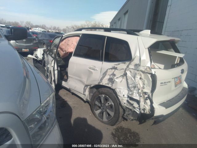 JF2SJAJC8HH590130 Subaru Forester Limited