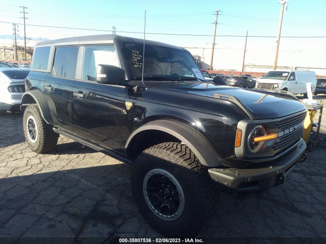 2022 Ford Bronco, VIN: 1FMEE5DP0NLB32513