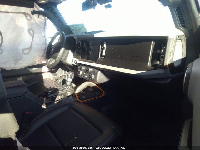2022 Ford Bronco, VIN: 1FMEE5DP0NLB32513