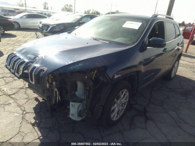 1C4PJLCB6JD563686 Jeep Cherokee Latitude