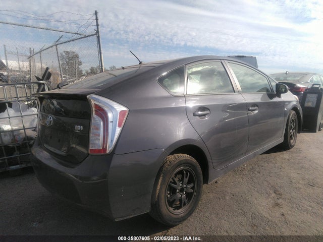 Toyota Prius Four 2015 JTDKN3DU3F1999404 Image 4