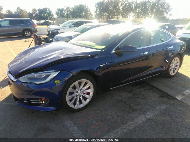 Tesla Model S 75d/100d/p100d 2018 5YJSA1E43JF293371 Image 2