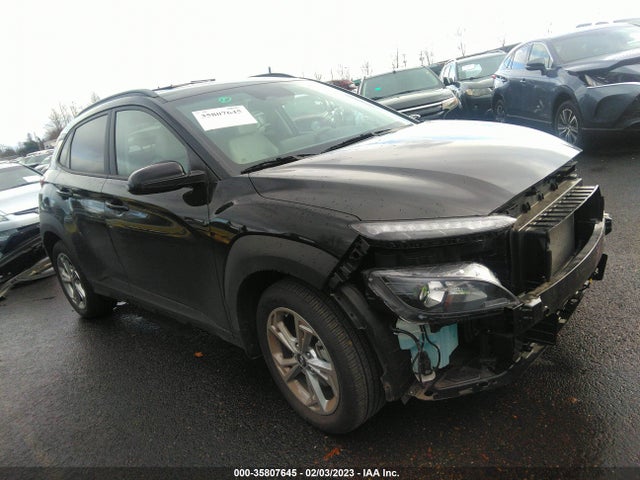 2022 KM8K6CAB7NU873622 main image