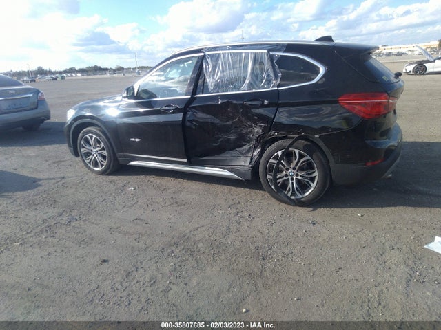 2016 BMW X1, VIN: WBXHT3Z32G4A48889