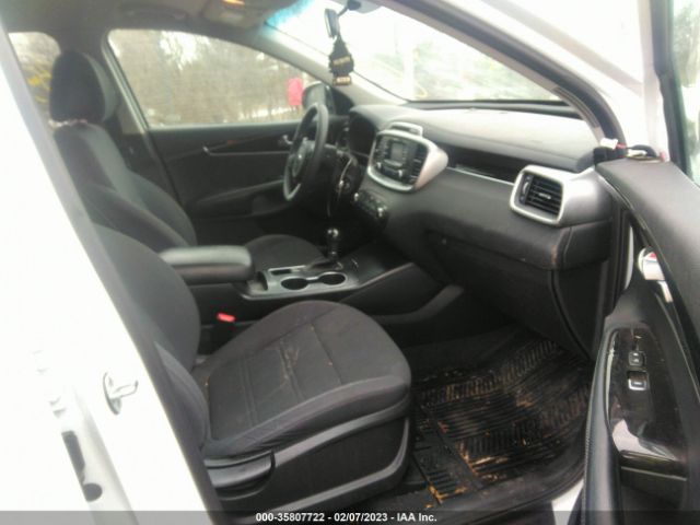 5XYPG4A57HG198741 KIA Sorento Lx V6
