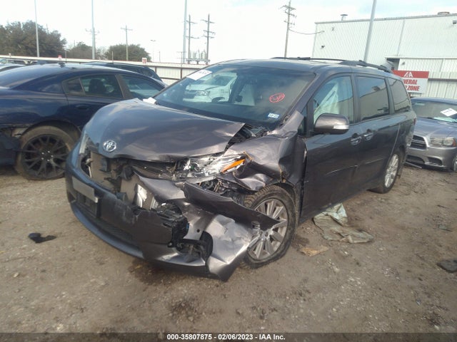 2015 Toyota Sienna, VIN: 5TDYK3DC6FS565622