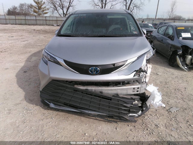 2021 Toyota Sienna, VIN: 5TDKRKEC4MS001829