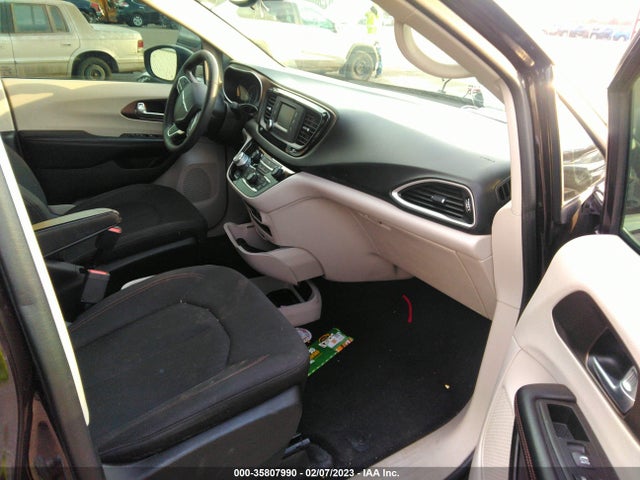 Chrysler Pacifica Lx 2017 2C4RC1CG5HR739170 Image 5