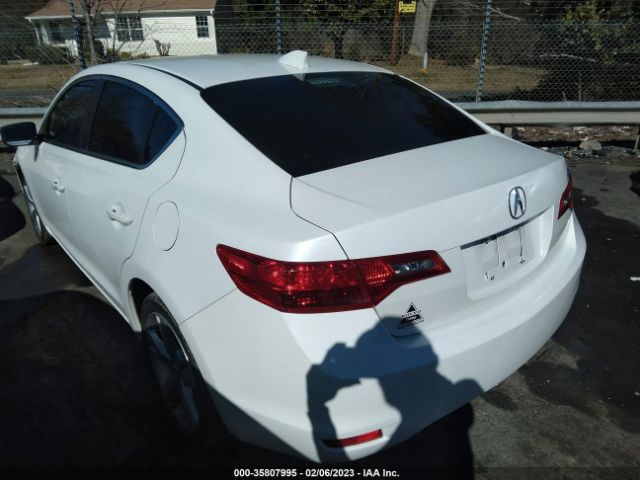 19VDE1F53FE009098 Acura Ilx Premium Pkg