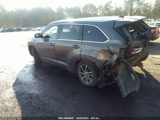 Toyota Highlander Xle/se 2017 5TDKZRFH9HS199865 Image 3