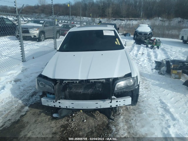 Chrysler 300 2021 2C3CCABT1MH562903 Image 8